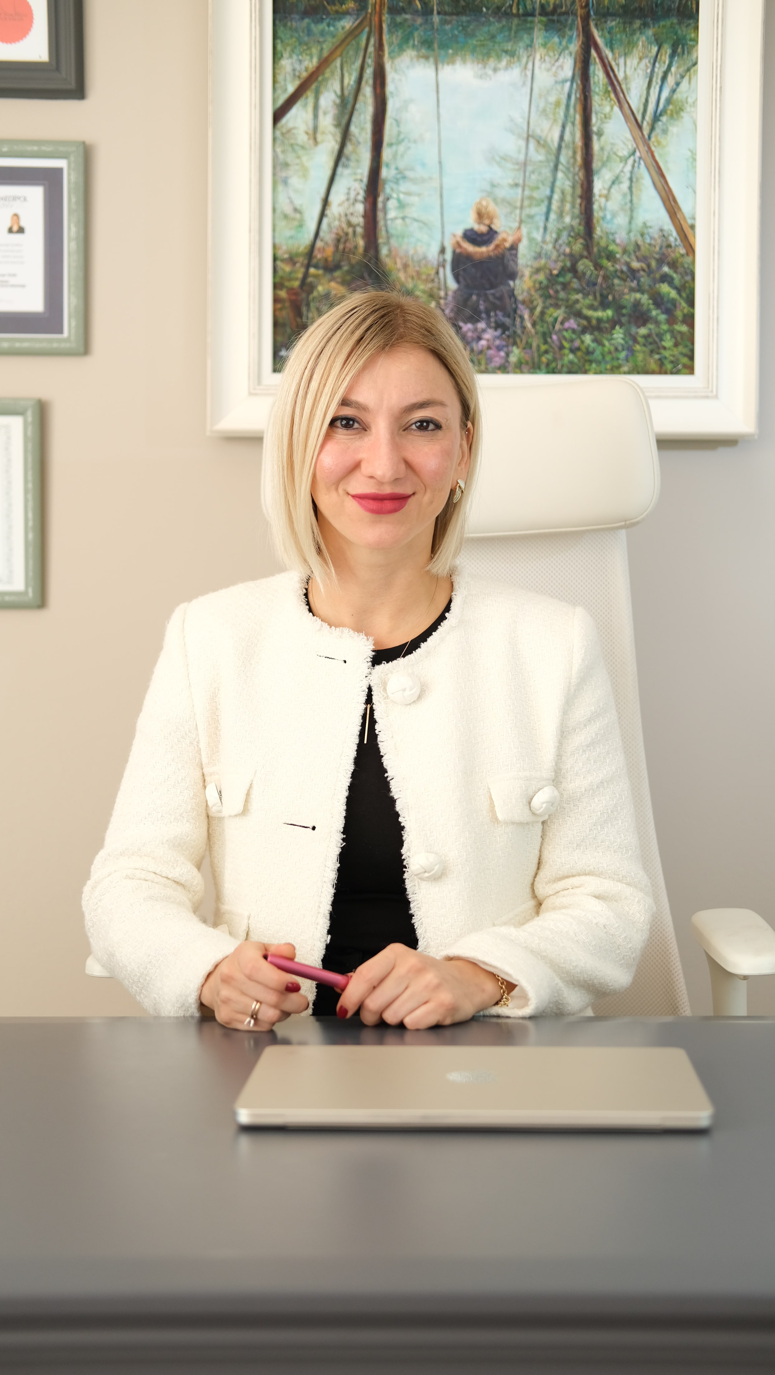 Doktor Gökçe Yılmaz